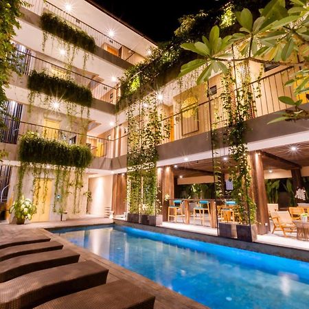 Tanaga Coliving Hotel Seminyak Exterior foto
