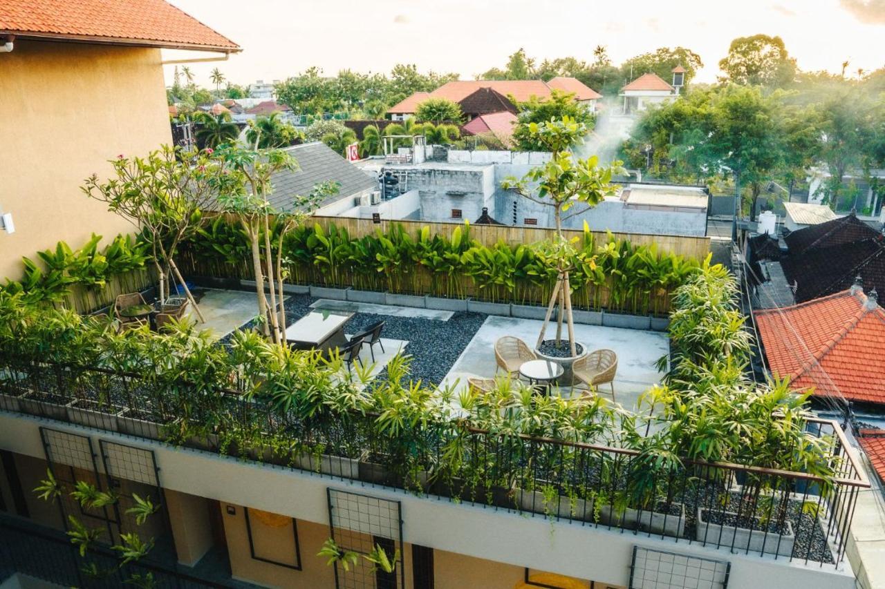 Tanaga Coliving Hotel Seminyak Exterior foto